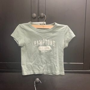 Brandy Melville Hamptons t-shirt